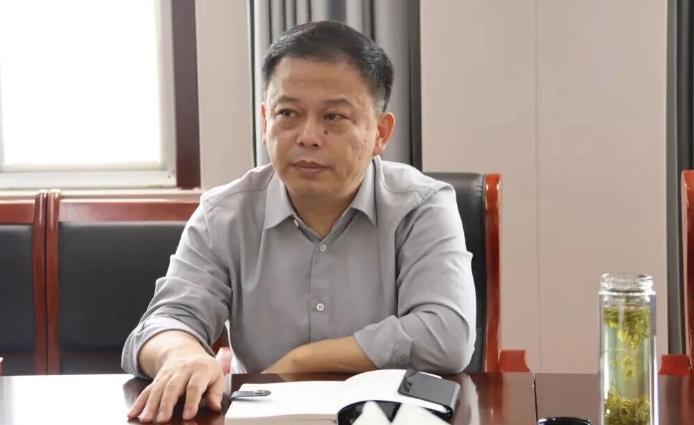 李晓东到红旗煤矿督导检查“三节一会”前煤矿安全工作1